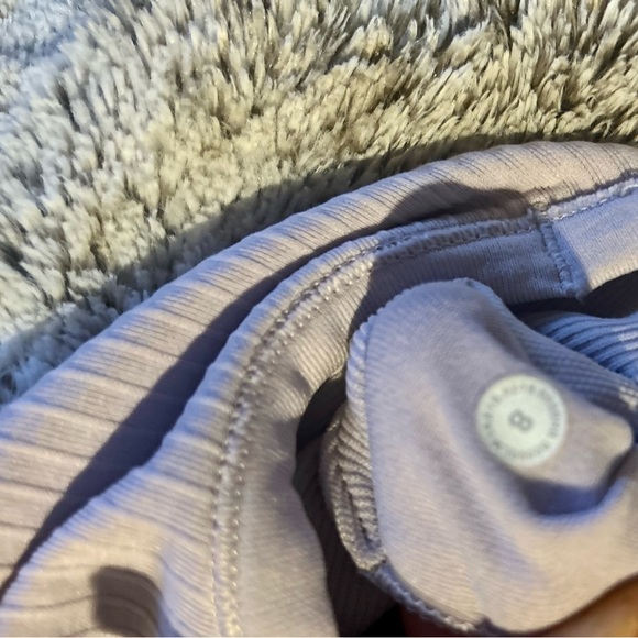 Lululemon Ebb to Flow Tank size 8 in Pale Pink - Picture 2 of 5